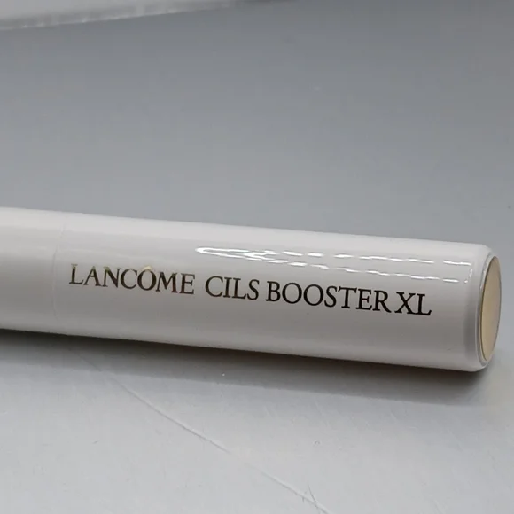 Lancome CILS Booster XL Vitamin-infused Lash Thickening Mascara Primer - Picture 3 of 7